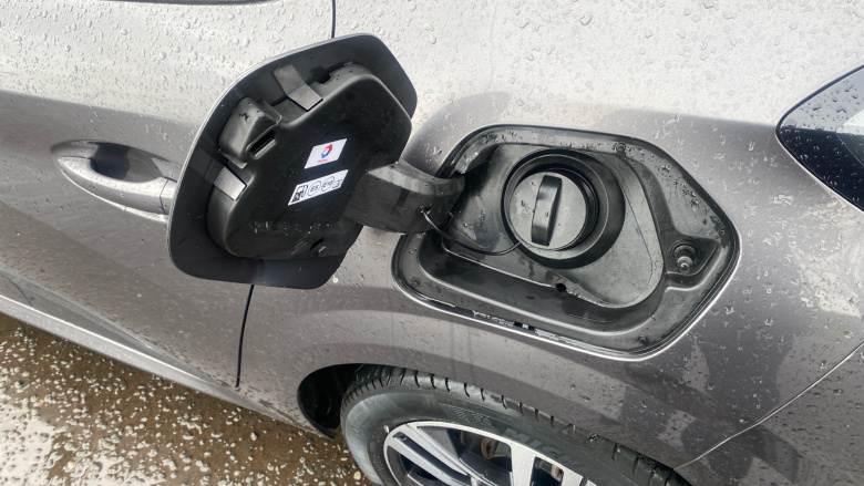 Peugeot 208 1.2 PureTech 100 Allure Premium 5dr Petrol Hatchback